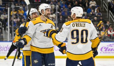 Filip Forsberg's hat trick leads surging Predators over Blues