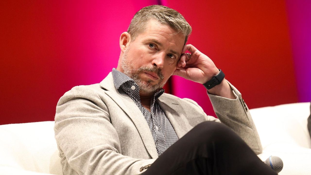 Islanders' head of business ops: We've got to grow this fan base