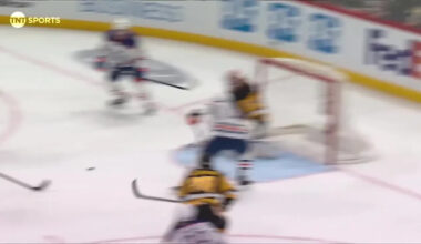 Zach Hyman with a Powerplay Goal vs. Pittsburgh Penguins