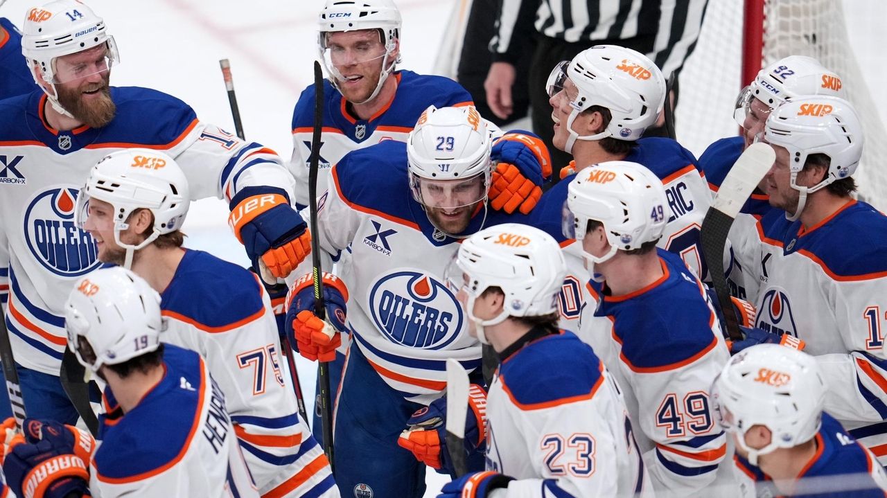 Leon Draisaitl reaches 1,000 career points against Penguins, Skinner