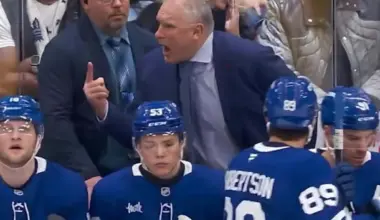 Despite comeback win, fans aren't convinced Maple Leafs want Craig Berube as coach