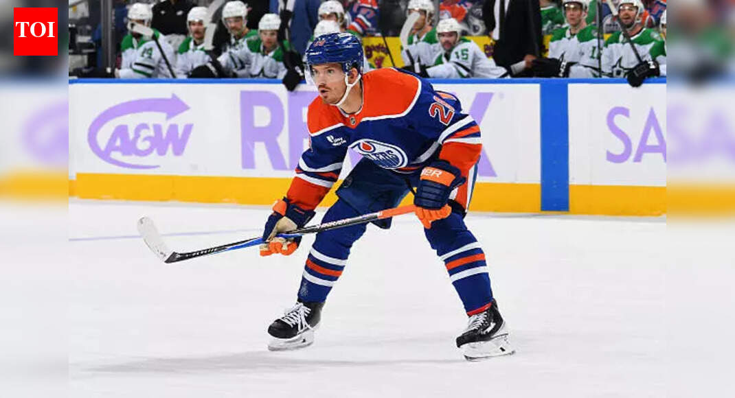 NHL Jack Roslovic Injury Update: Edmonton Oilers forward sidelined after freak blocked shot | NHL News