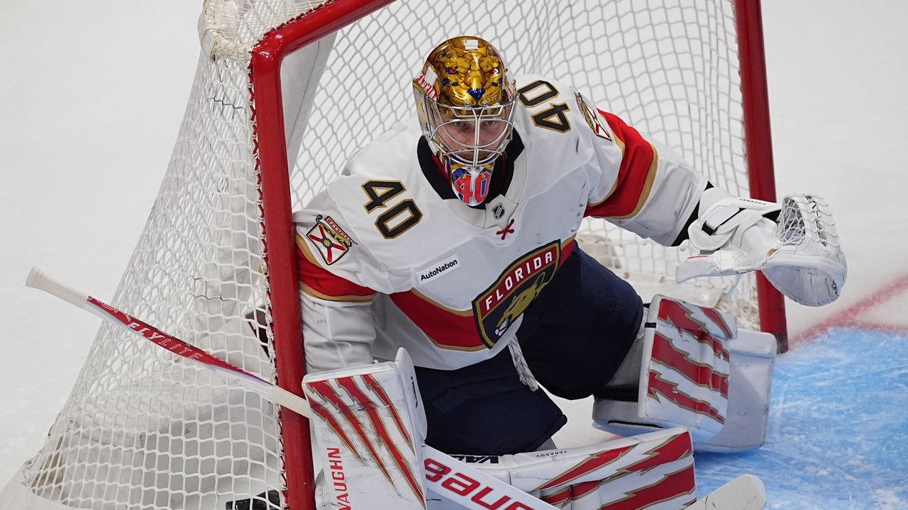 Bennett scores big goal early in 3rd, Panthers stay hot by topping Kings 3-2 for 6th win in 7 games