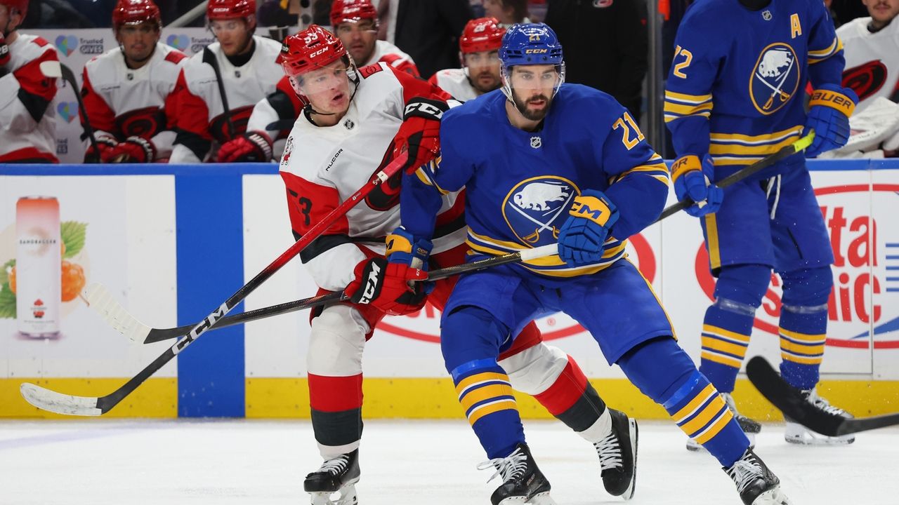 Buffalo Sabres defenseman Conor Timmins breaks left leg against Flyers. Expected to miss 6-8 weeks