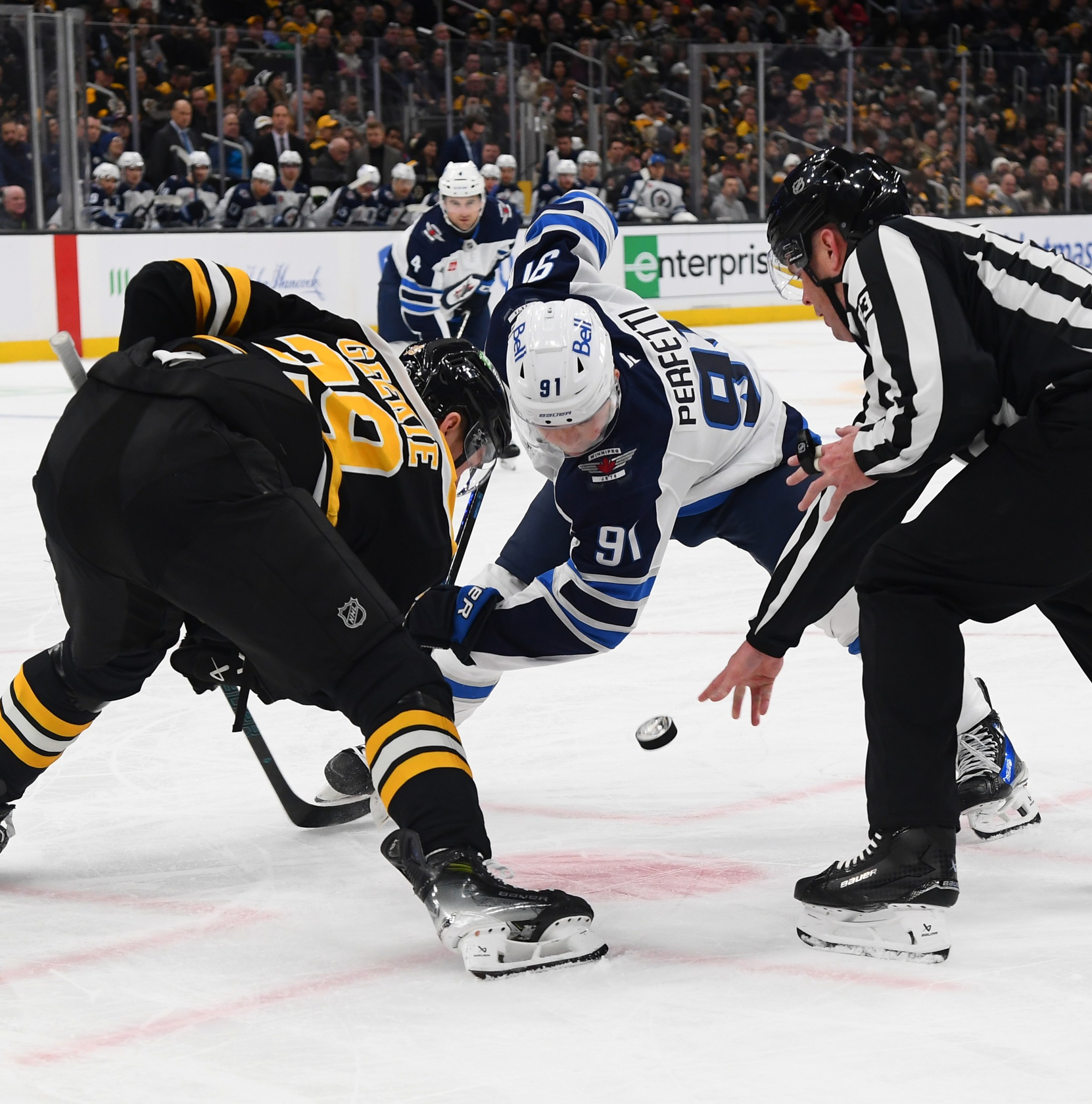 Preview: Bruins face the Jets in Winnipeg