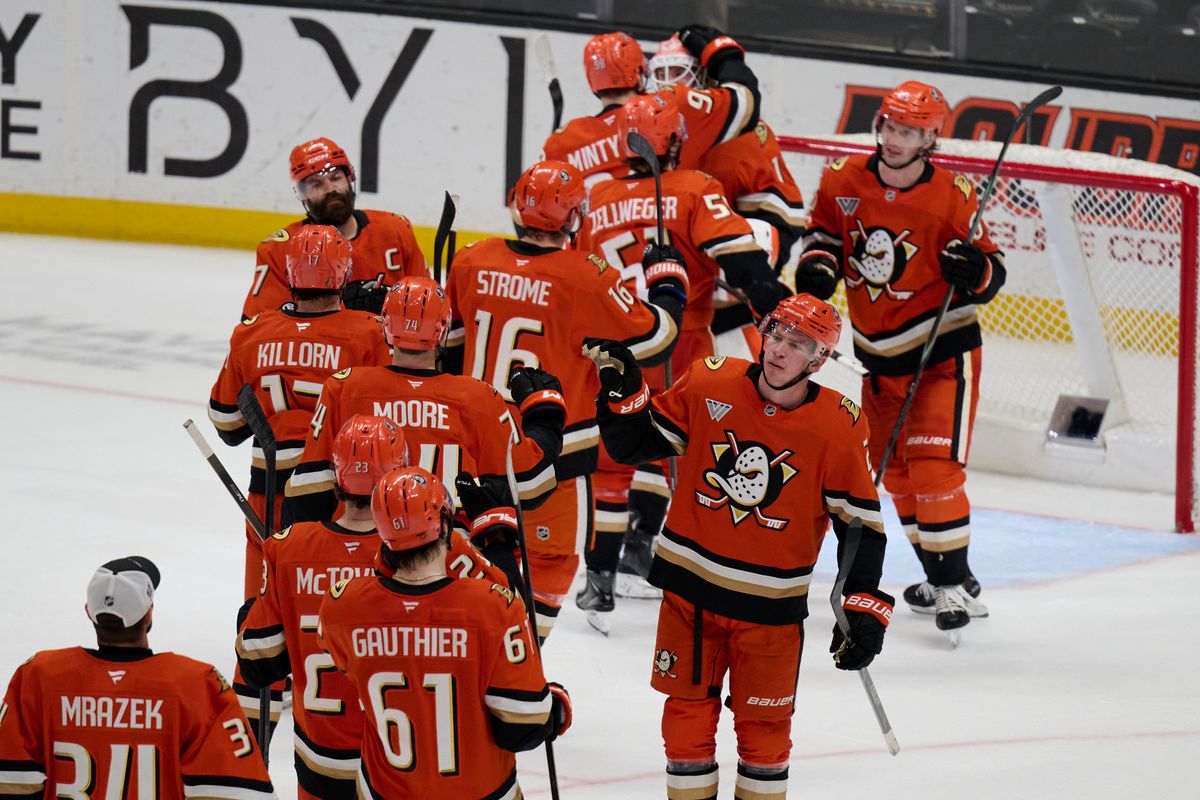 The Ducks celebrate a win against the Blue Jackets at the Honda Center on December 20,2025 in Anaheim, California. The Ducks celebrate a win against the Blue Jackets at the Honda Center on December 20,2025 in Anaheim, California.