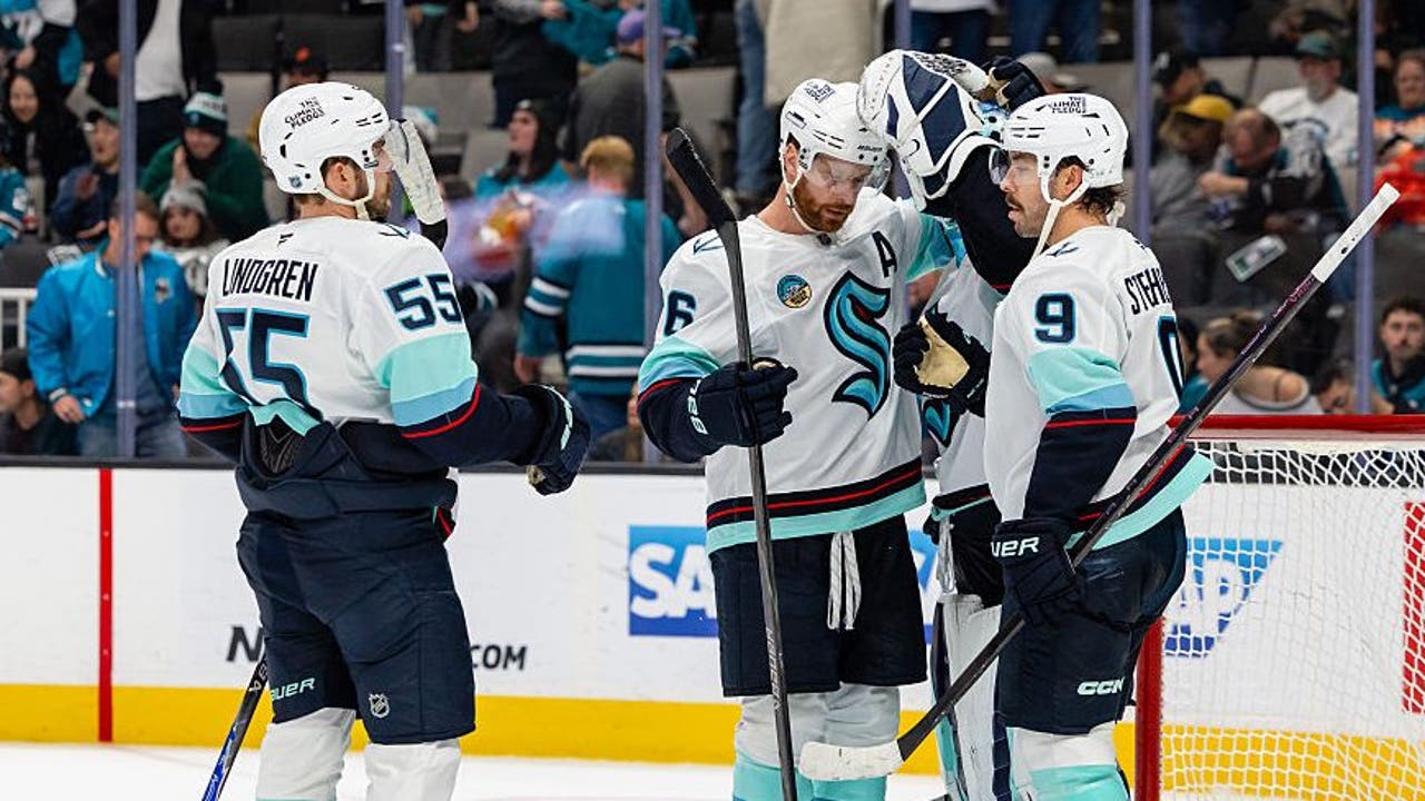 Kraken snap four-game losing streak, beat Sharks 4-2
