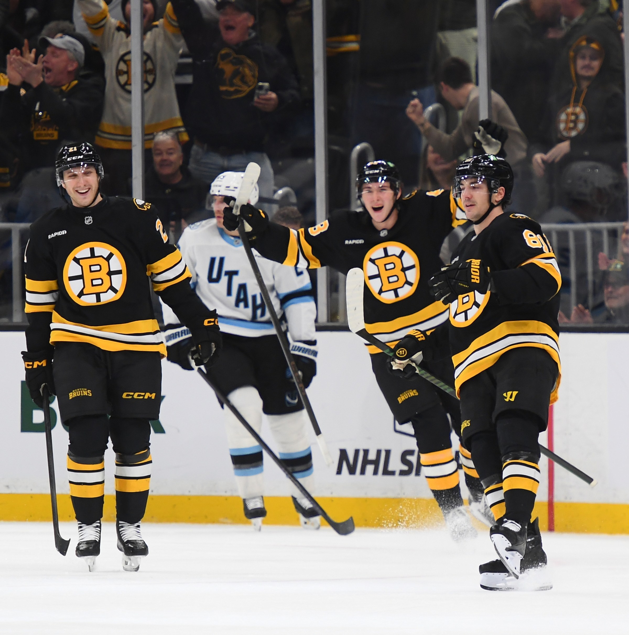 Recap: Bruins top Mammoth, 4-1, with Geekie’s two-goal night