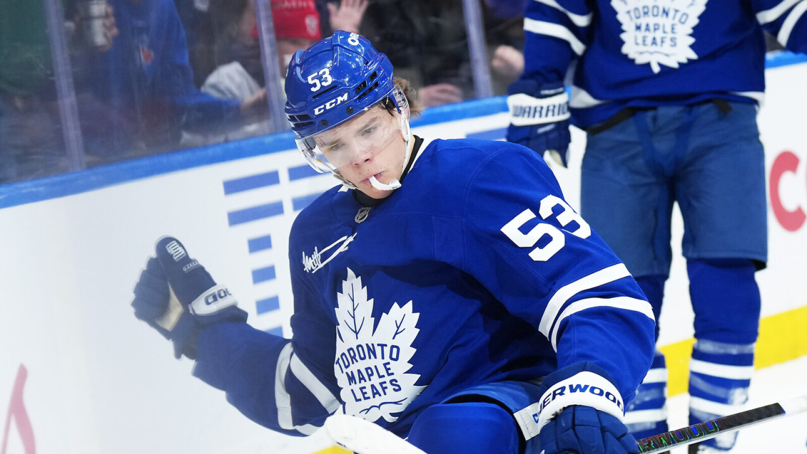 Maple Leafs need to make a decision on Easton Cowan