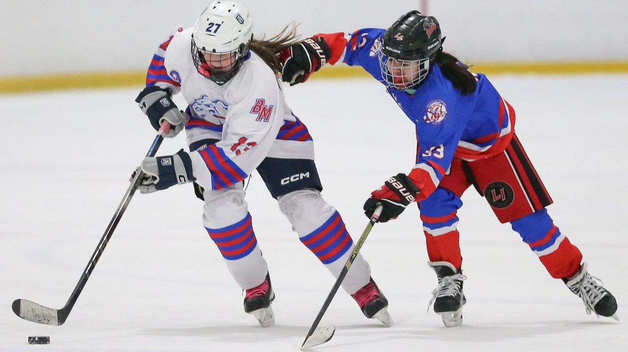 Long Island's inaugural "Girl-Star" hockey game