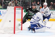 Dallas Stars left wing Jason Robertson (21) scores a goal against Toronto Maple Leafs...