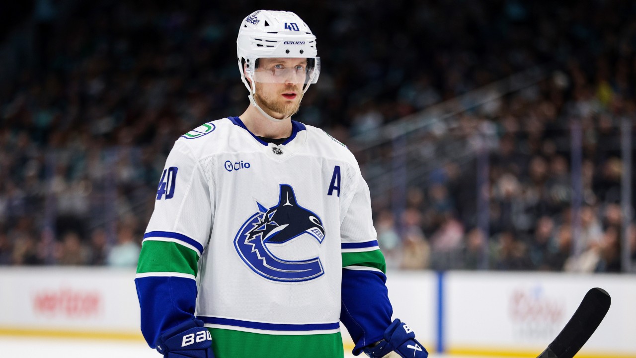 Canucks forward Elias Pettersson to return vs. Sharks
