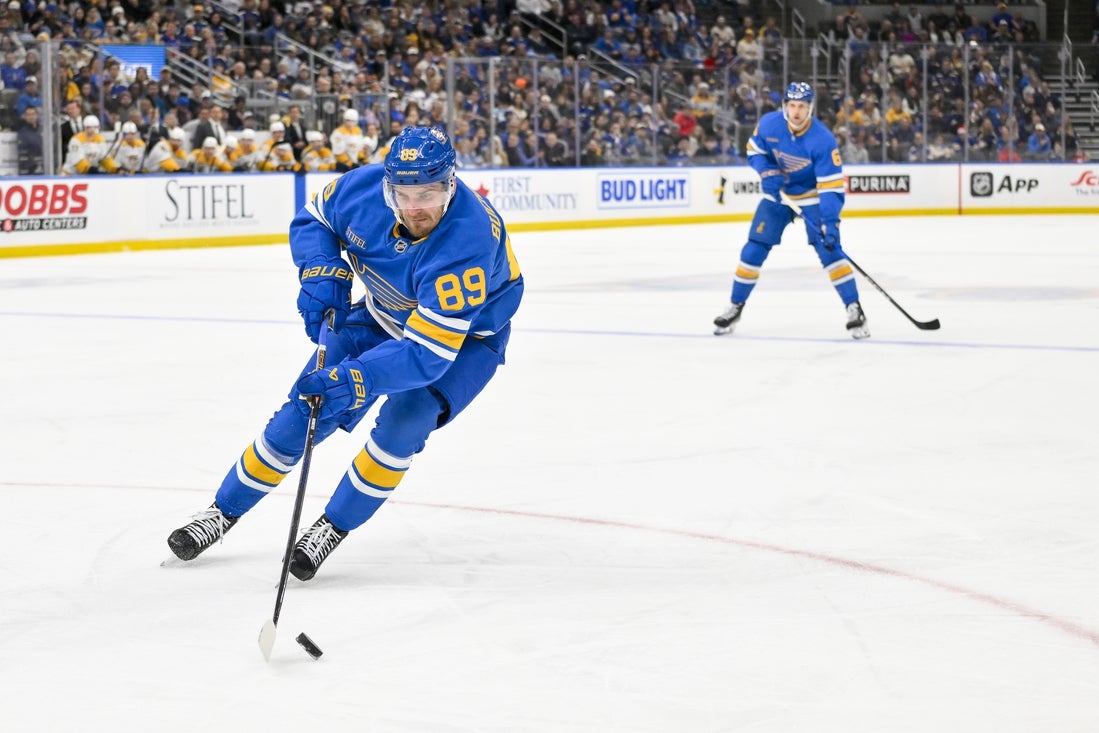 Pavel Buchnevich, Blues snap Predators' 3-game winning streak