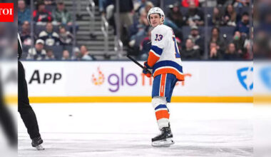Why is New York Islanders forward Mathew Barzal not suspended after slashing opponent Mason Marchment? | NHL News