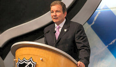 Hockey executive Shero honored in Canton