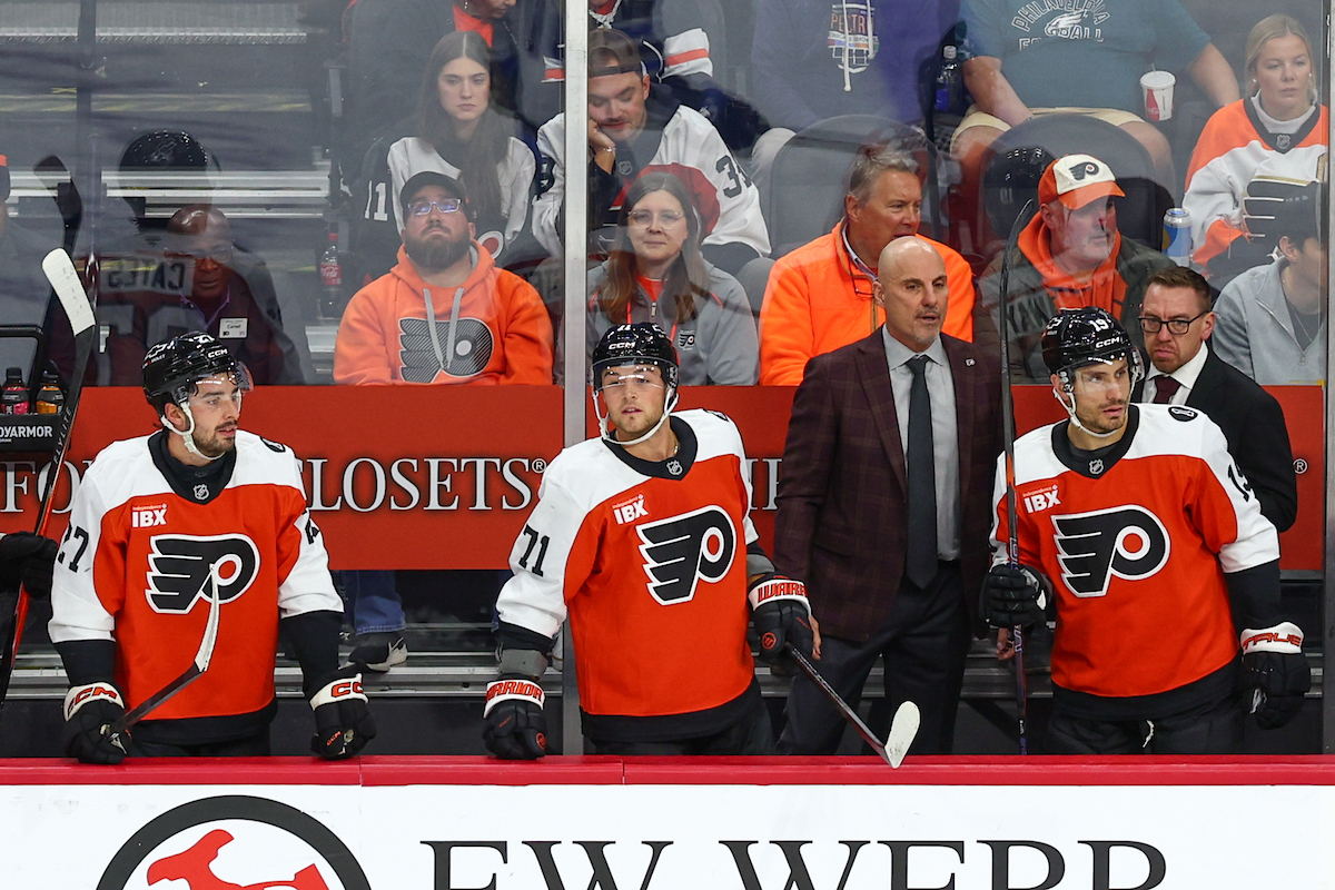 Rick Tocchet records 300th win as a head coach as Flyers beat Devils