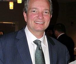 St. Lawrence University launches men's hockey endowment in memory of Ray Shero '84