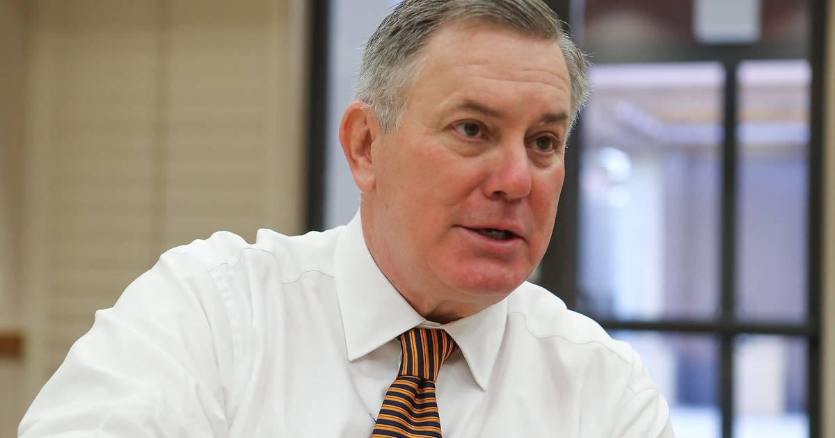 Trump pardons former top Toronto Maple Leafs and Raptors exec