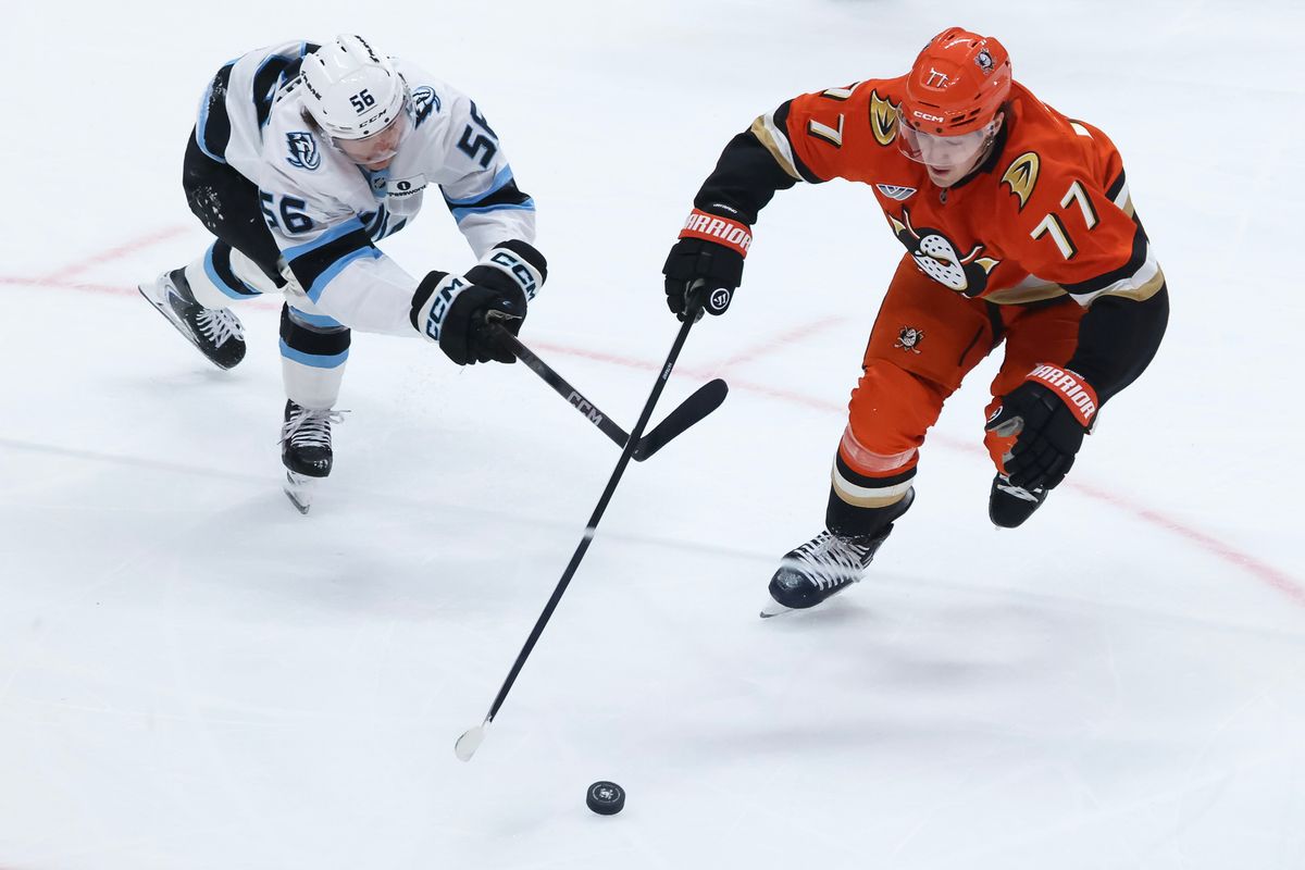 Anaheim Ducks right wing Frank Vatrano (77) skates with the puck during the NHL game against the Utah Mammoth, Wednesday December 3rd, 2025 at the Honda Center in Anaheim, Calif.