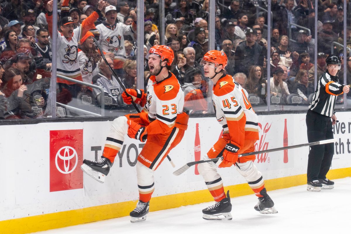 Anaheim Ducks C Mason McTavish (23) celebrates his goal during an NHL game against the Los Angeles Kings, Saturday December 27th, 2025 in Los Angeles, California. 
