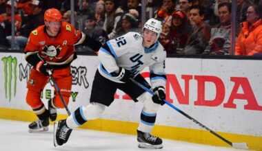 Fresh off 7-0 streak-buster, Mammoth take aim at sliding Canucks