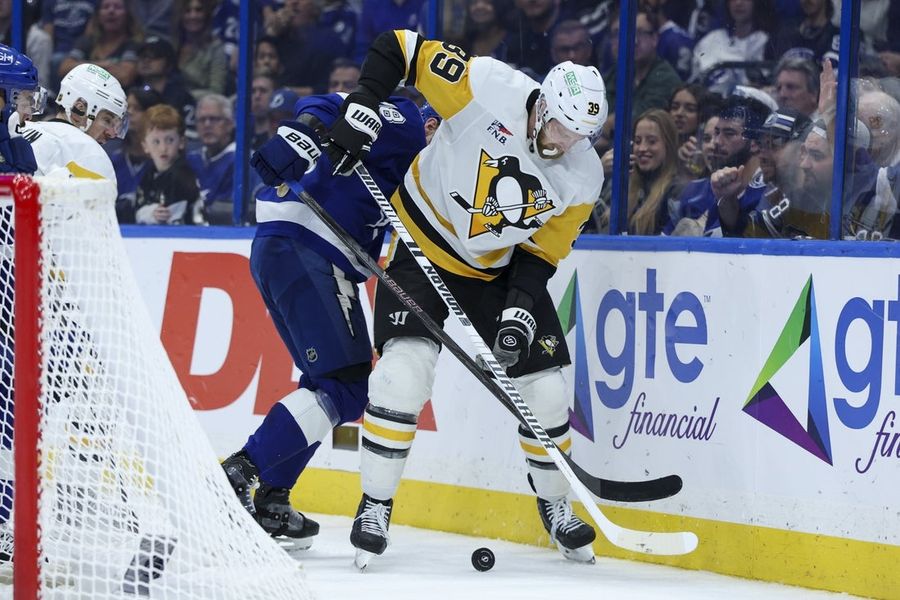 NHL: Pittsburgh Penguins at Tampa Bay Lightning