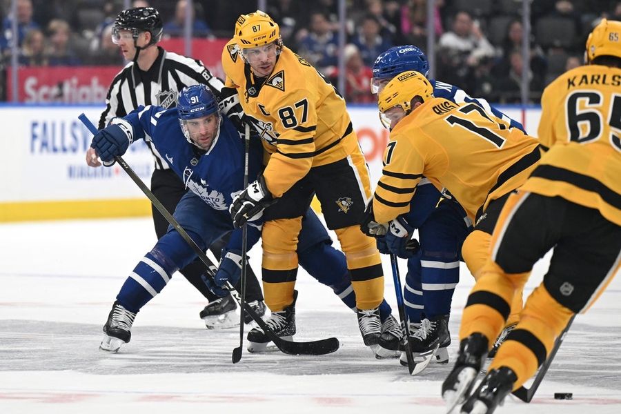 NHL: Pittsburgh Penguins at Toronto Maple Leafs