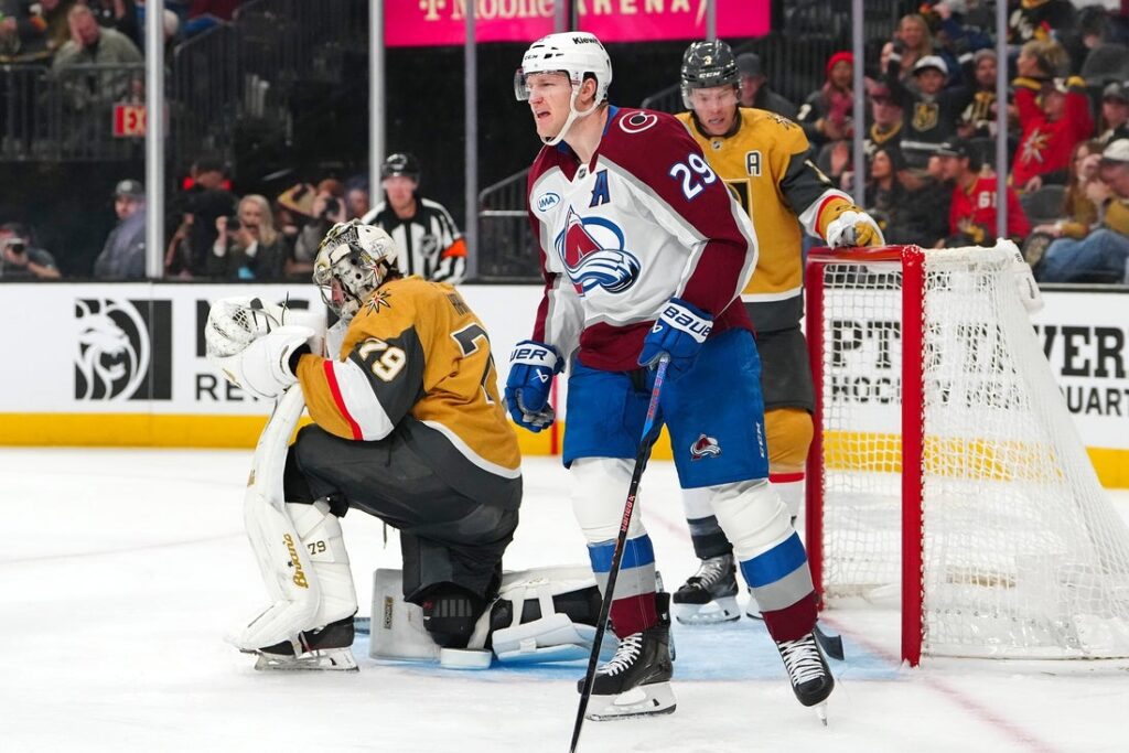 Nathan MacKinnon