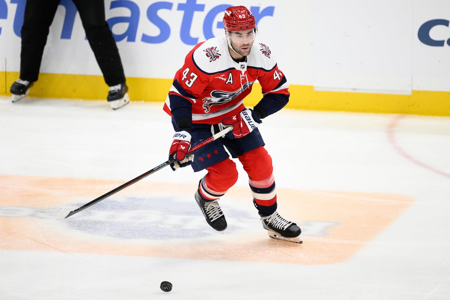 Someone for Mark Kastelic to model his newfound wing game after? How about veteran Capitals right wing Tom Wilson, who is coming off a career-best 65-point season and, at 31 years old, is producing so far at over a point-per-game pace this year. 