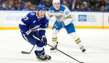 Raddysh hits 100 career points as Lightning beat Blues 4-1