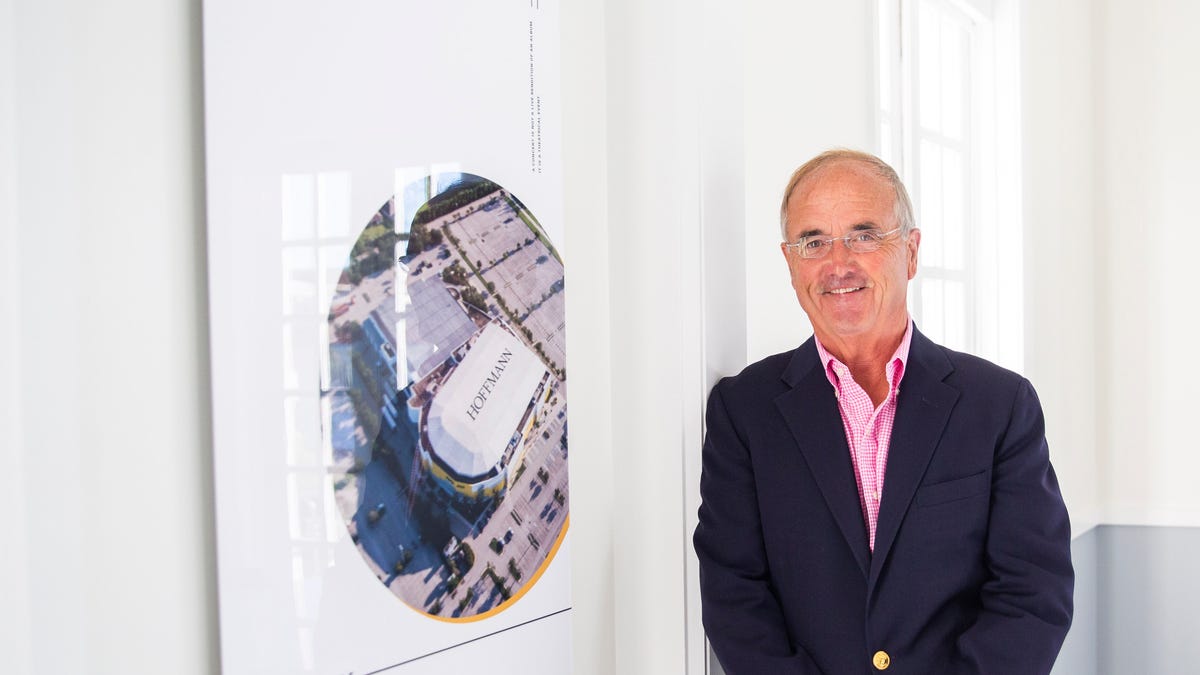 Is Naples' David Hoffmann about to own the Pittsburgh Penguins? Reports say yes