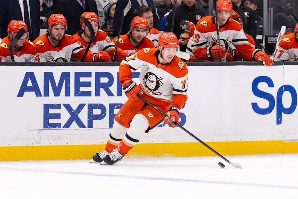 Anaheim Ducks RW Frank Vatrano (77) pushes the pace during an NHL game against the Los Angeles Kings, Saturday December 27th, 2025 in Los Angeles, California. 