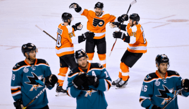 Sharks fall to Flyers 6-4 tonight in high-scoring battle