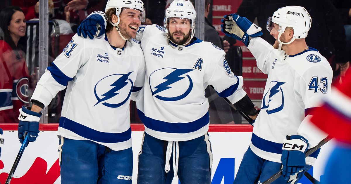 Lightning snap losing streak with dominant 6-1 win over Canadiens :: WRAL.com