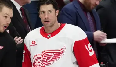 Ex-Red Wings veteran announces retirement after longtime NHL career