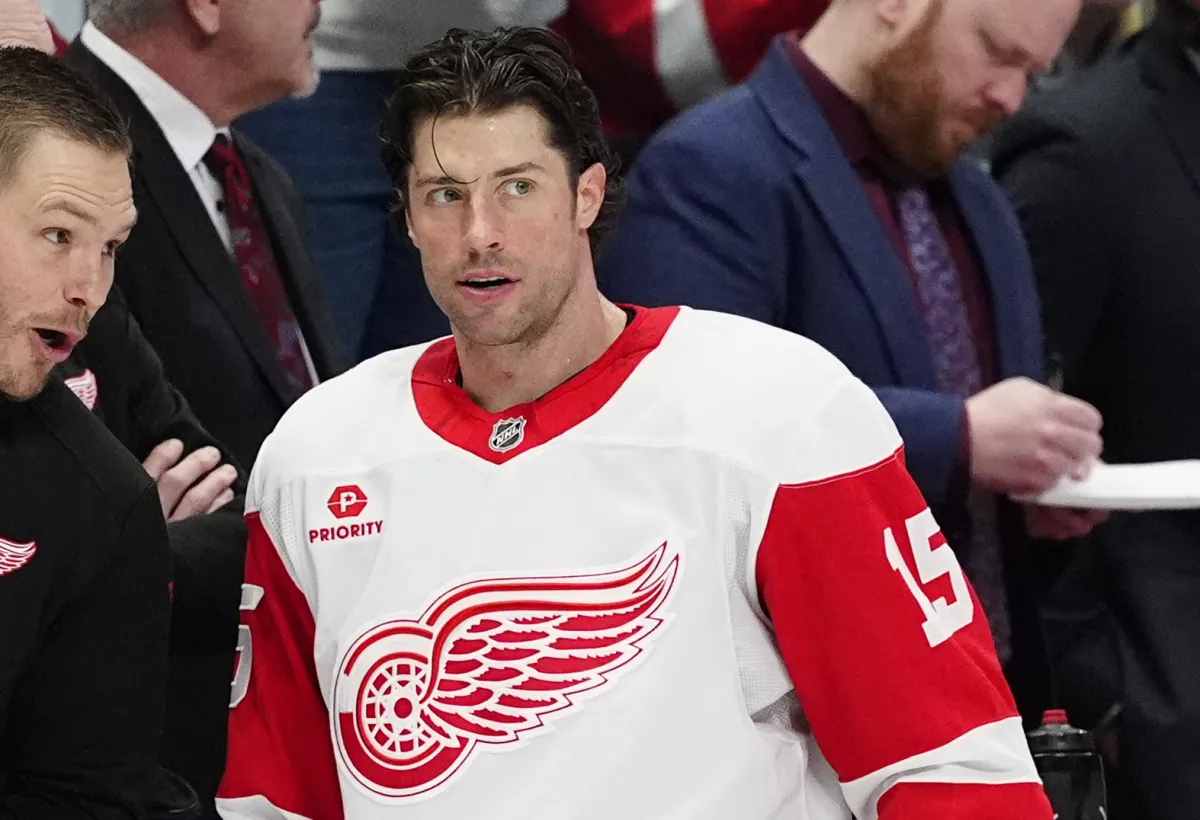 Ex-Red Wings veteran announces retirement after longtime NHL career