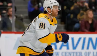 Stanley Cup champion linked to the Toronto Maple Leafs