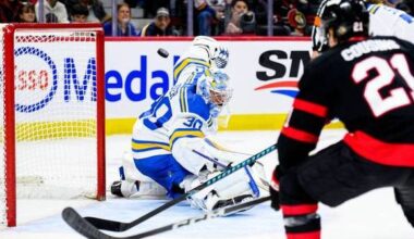 Hofer makes 41 saves, Neighbours scores twice in Blues' 2-1 win over the Senators