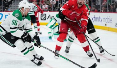 Larkin gets tying goal late in 3rd and winner in OT as Red Wings beat Stars 4-3 for 3rd straight win :: WRAL.com