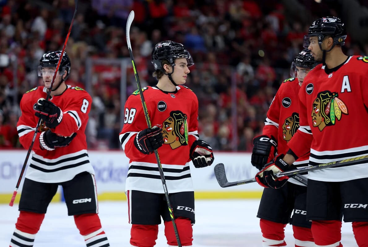 New York Islanders vs Chicago Blackhawks Prediction, Picks & Odds