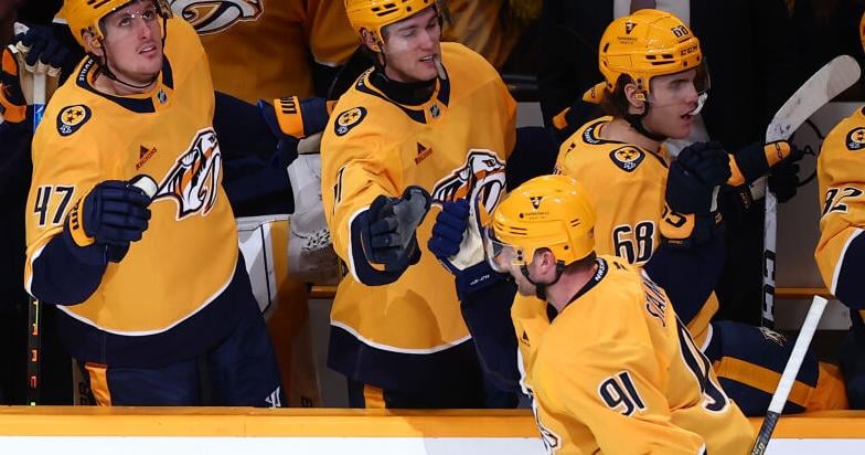 Streaking Stamkos scores four in Predators' 7-2 win | Sports