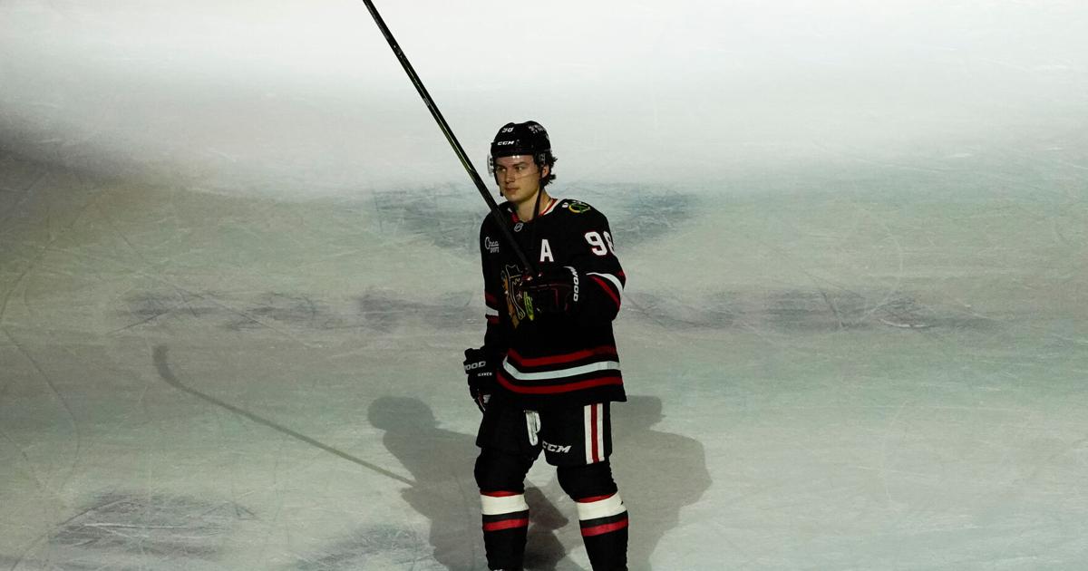 Connor Bedard sparks Blackhawks' comeback win | National Sports