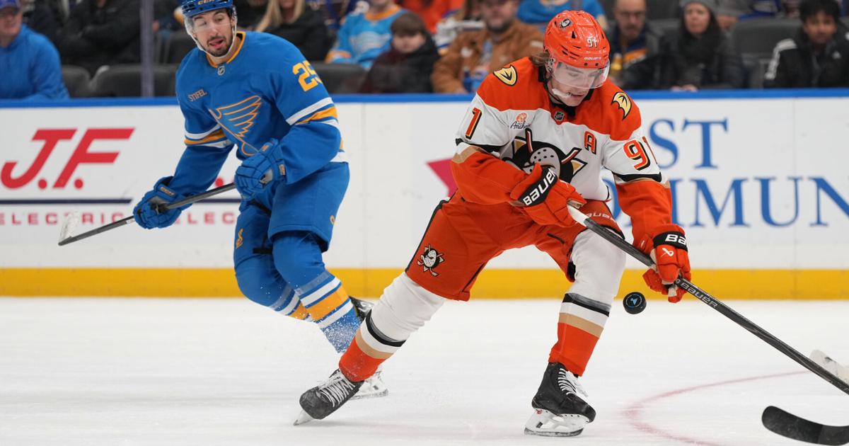 McTavish, Mintyukov score early to help Ducks beat Blues 4-1 | National Sports