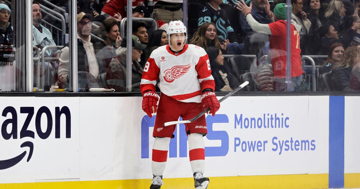 Kane scores late in 3rd period to help Red Wings beat Kraken 4-3 |