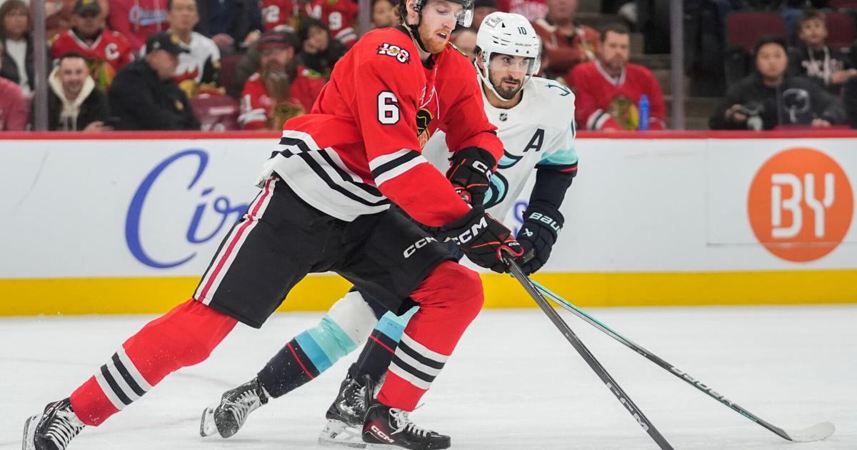 Blackhawks send D Sam Rinzel and F Landon Slaggert to the minors |