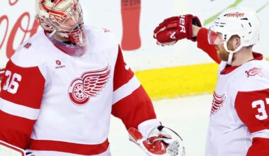 Alex DeBrincat has 2 goals and an assist as Red Wings hold off Flames 4-3 | National