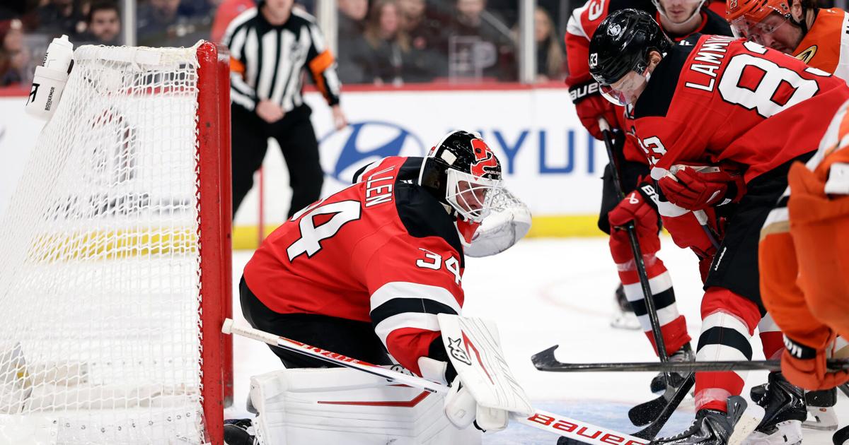Devils beat the Ducks 4-1 to end a 5-game home losing streak | Sports