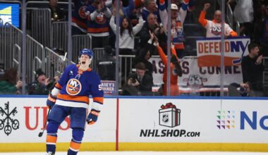 Barzal, Heineman lift Islanders past Lightning 3-2 in shootout |