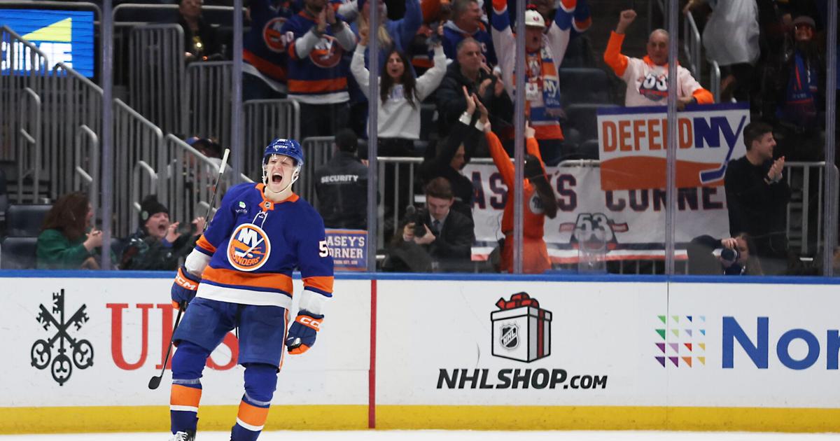 Barzal, Heineman lift Islanders past Lightning 3-2 in shootout |