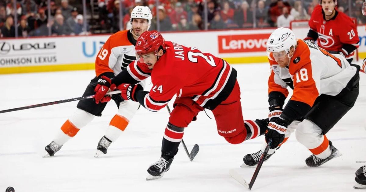 Flyers suffer second straight shootout loss to Carolina Hurricanes | Sports